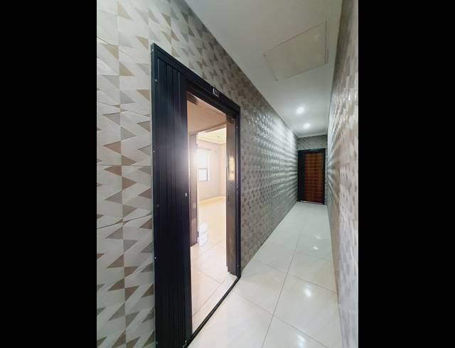 1 BEDROOM APARTMENT TO LET IN RABIE RIDGE